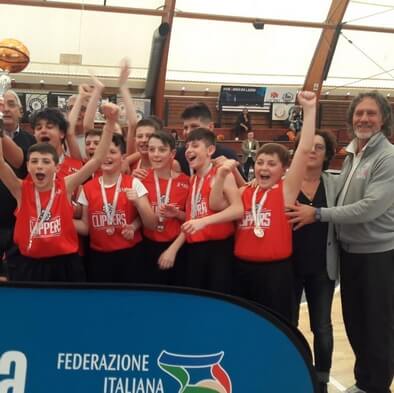 Pierluigi esulta alla Nba Jr League